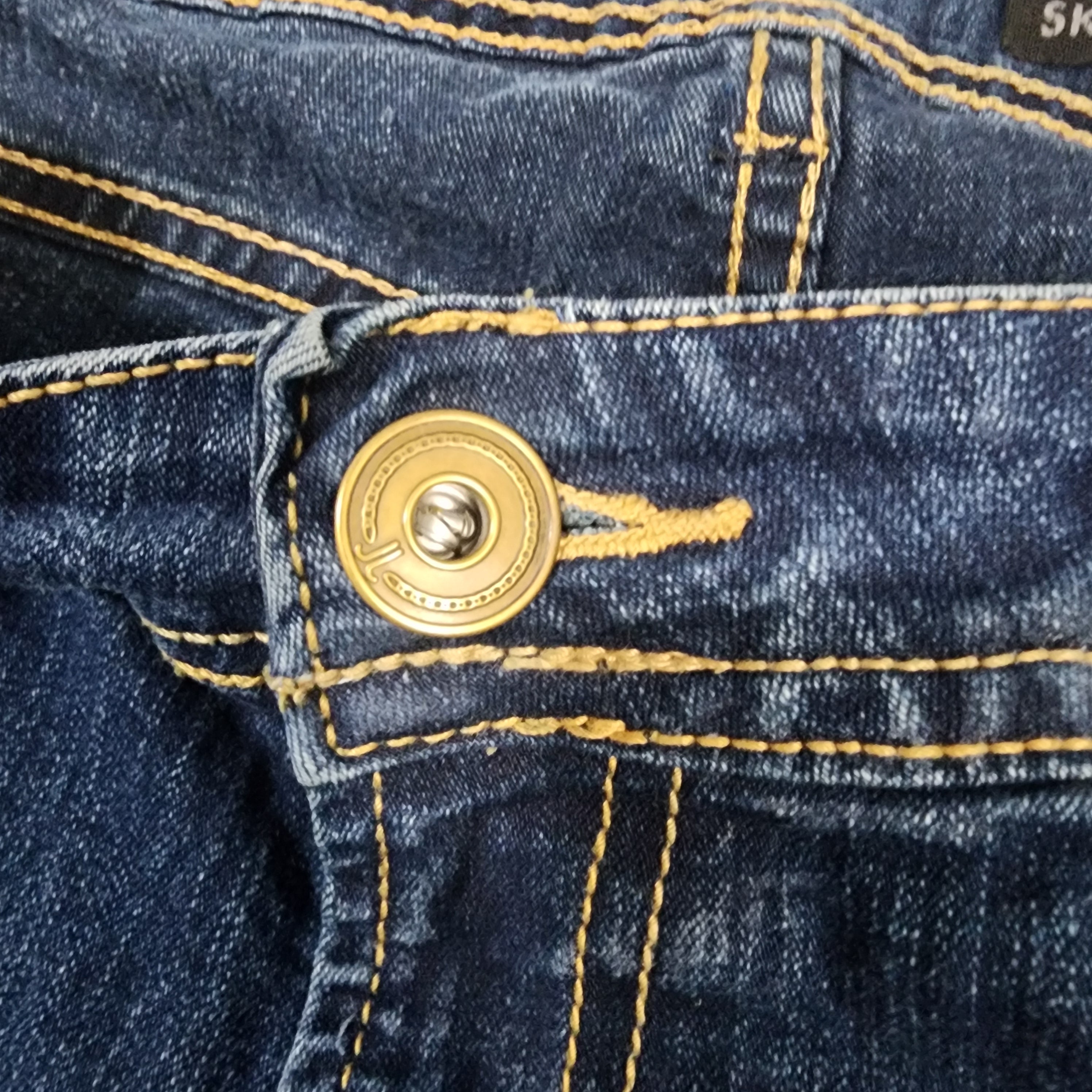 Jordache Skinny Jeans — Size 8 Dark Denim
