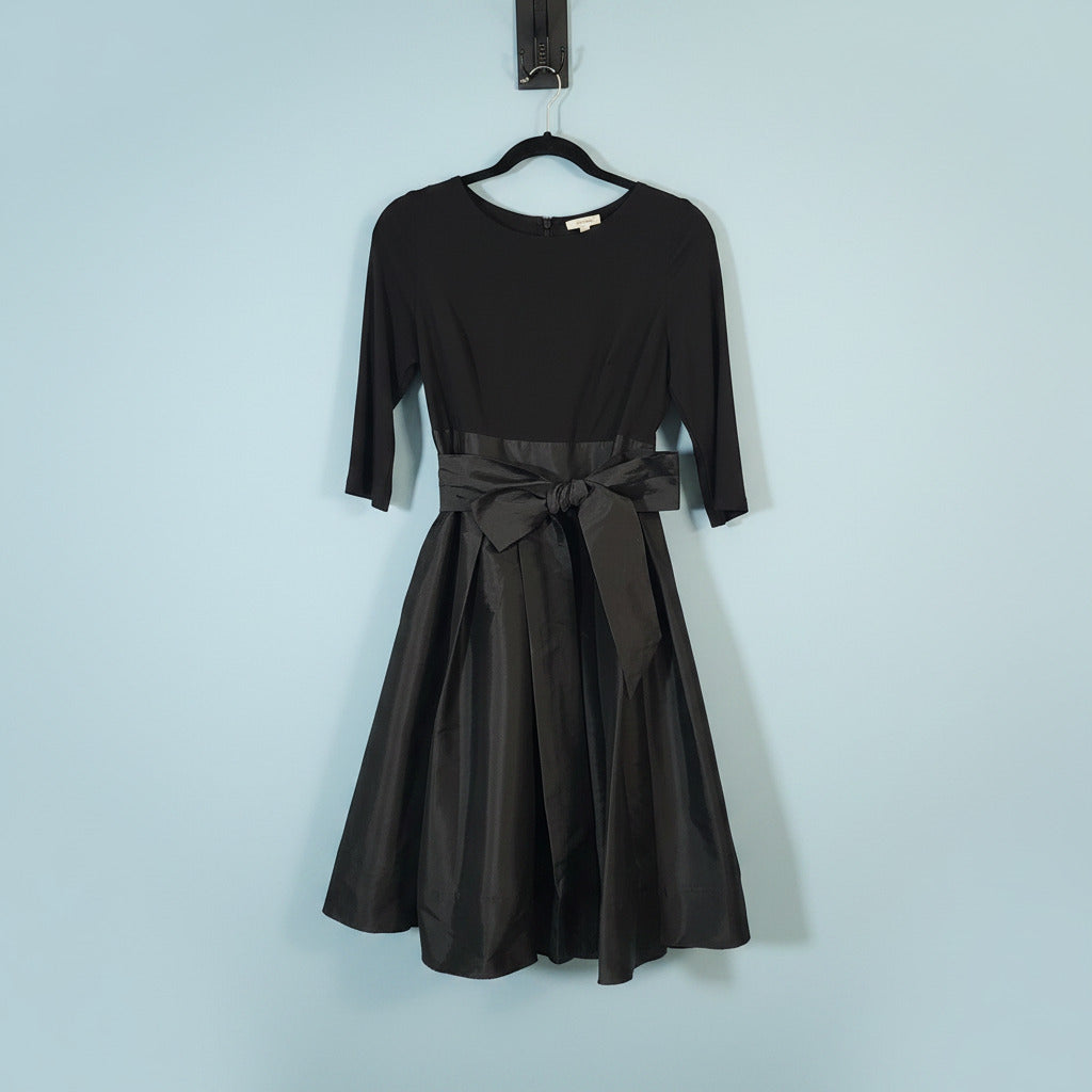 Adrianna Papell Black Taffeta Bow Dress | Size 6