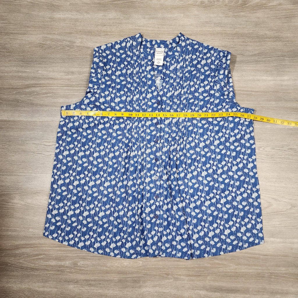 Scandia Woods Floral Button-Down Blouse